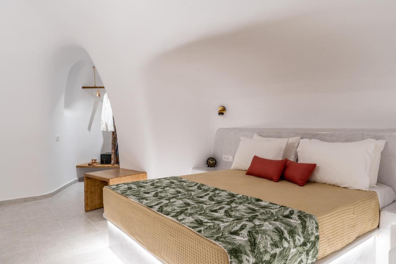 Wine And Yard Caves Hotel Pyrgos Kallistis Exterior photo