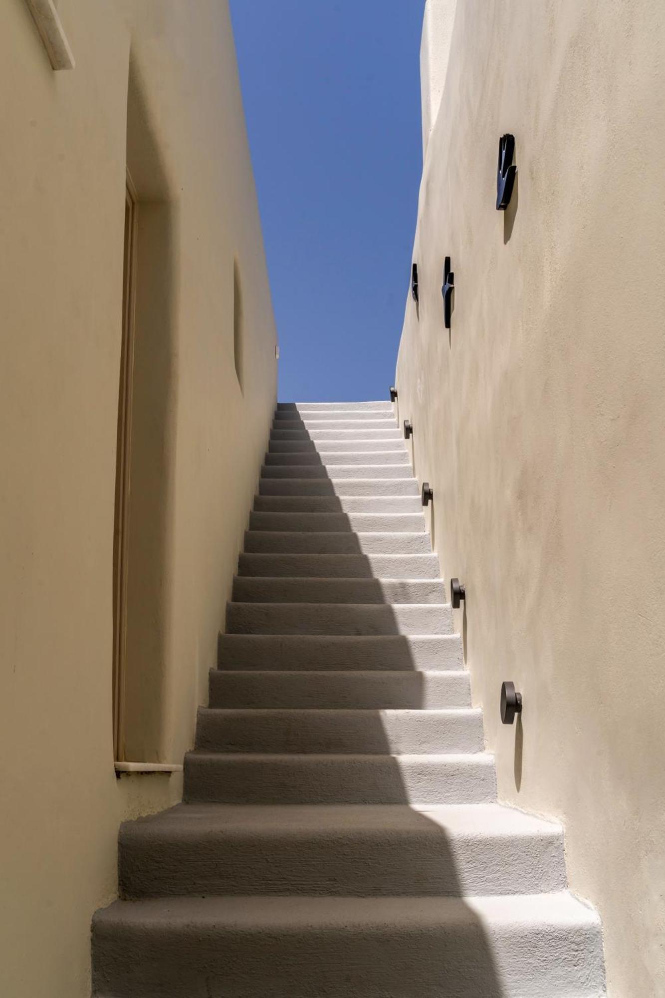 Wine And Yard Caves Hotel Pyrgos Kallistis Exterior photo
