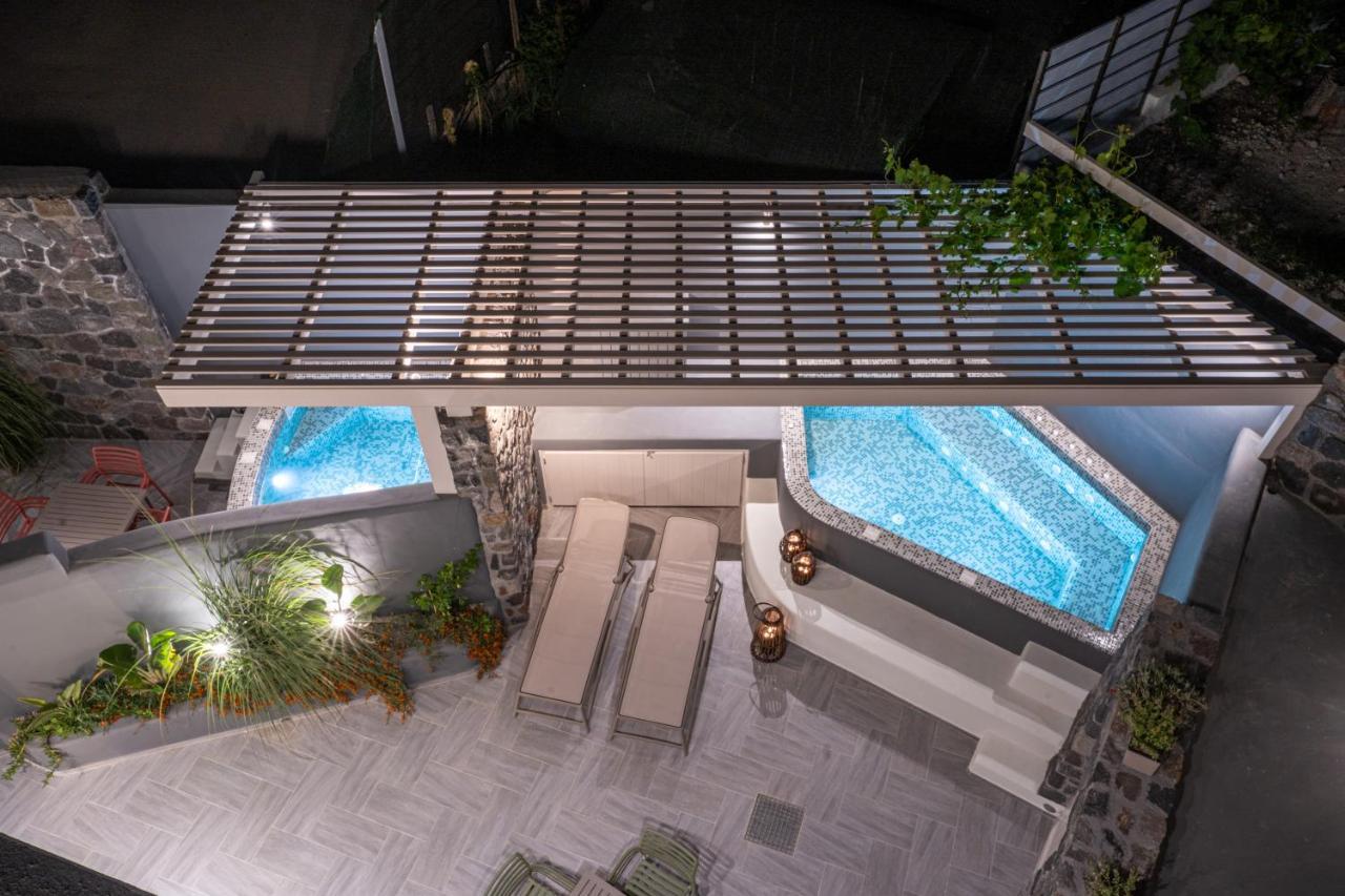 Wine And Yard Caves Hotel Pyrgos Kallistis Exterior photo