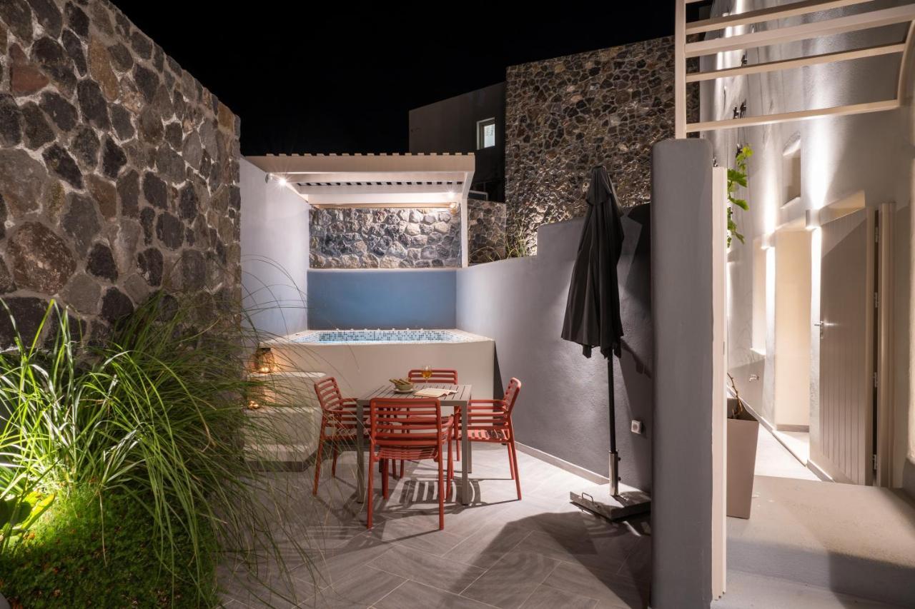 Wine And Yard Caves Hotel Pyrgos Kallistis Exterior photo